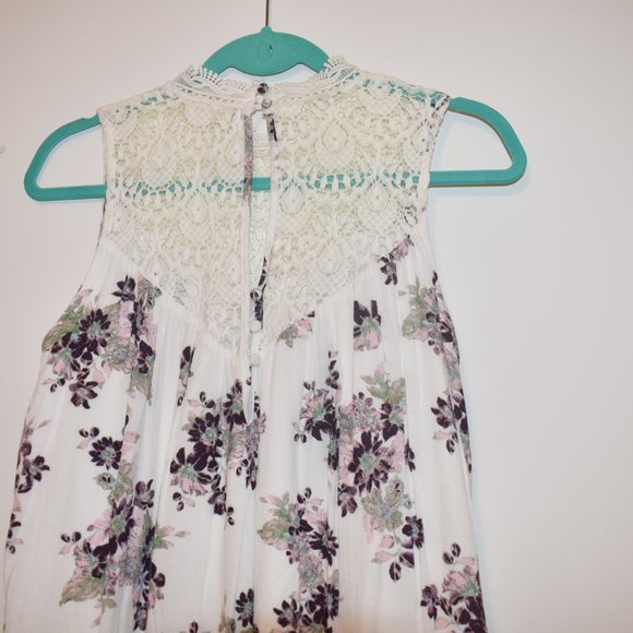 Alter'd State Small Floral Dress with Lace - Picture 5 of 8